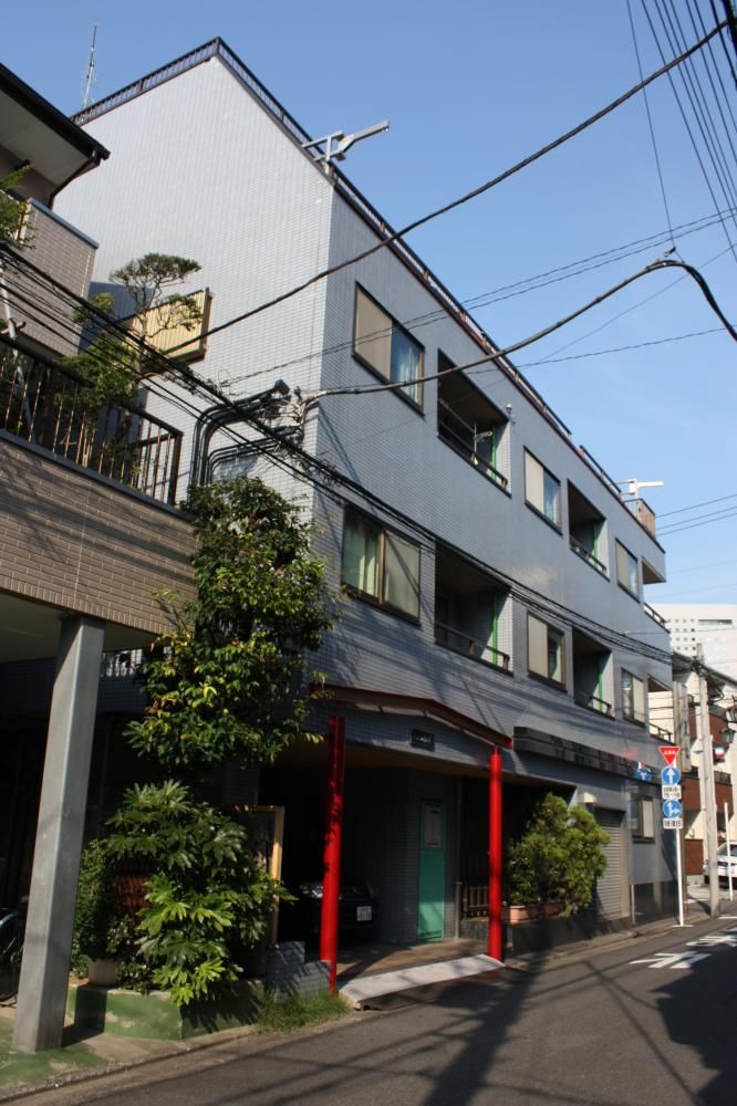 �_�ސ쌧���s�K�撆�K��2���ڂ̃}���V�����̌����O��