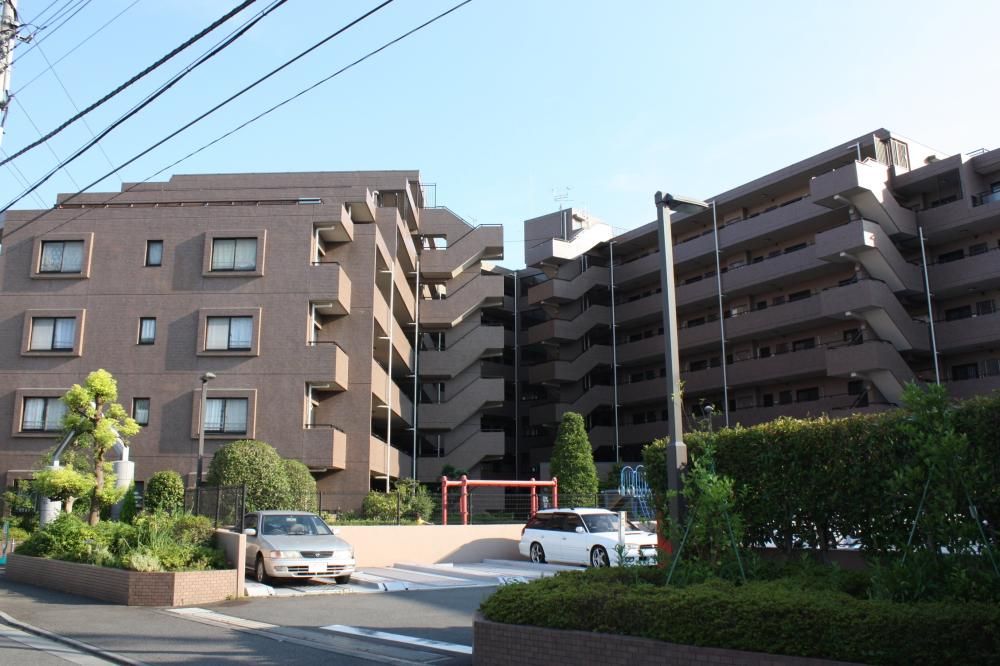 �_�ސ쌧���l�s�ߌ���K��2����9-15�̃}���V�����̌����O��