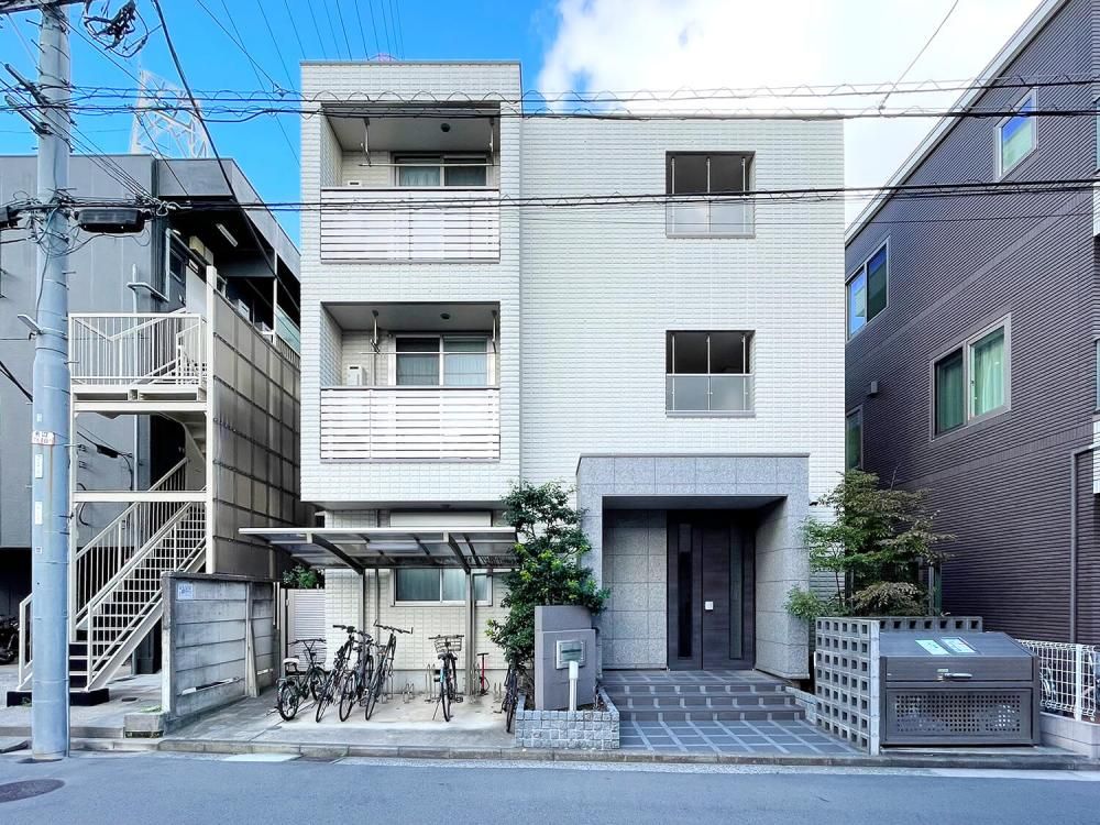 �_�ސ쌧���l�s�ߌ�����2���ڂ̃A�p�[�g�̌����O��