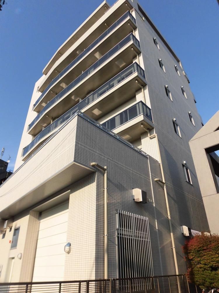 �_�ސ쌧���s�K��_����1���ڂ̃}���V�����̌����O��