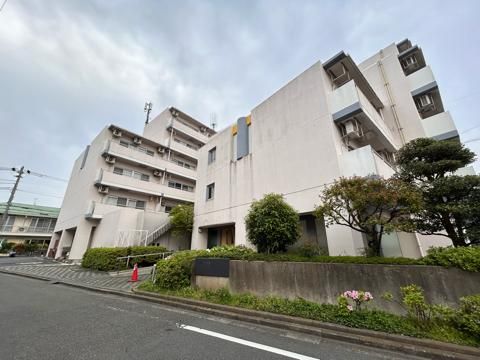 �_�ސ쌧���s�K��Ð쒬�̃}���V�����̊Ԏ�