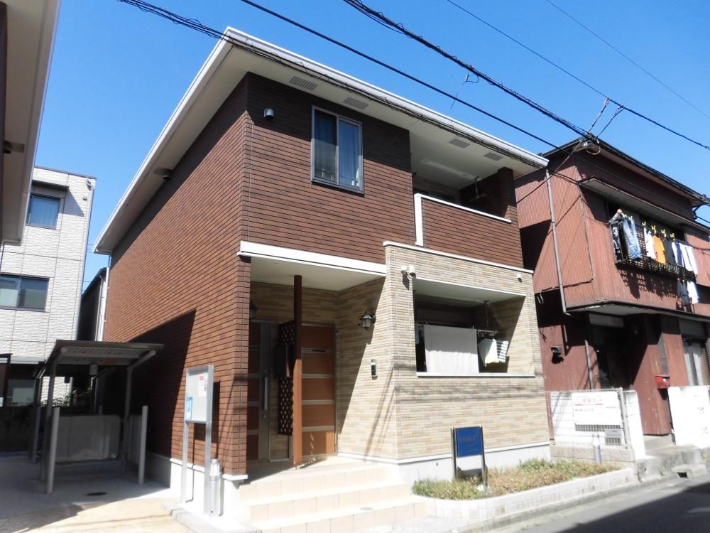 �_�ސ쌧���s�K��Îs��1����22-14�̃A�p�[�g�̌����O��