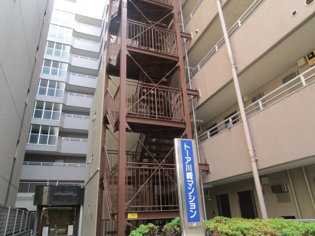 神奈川県川崎市川崎区日進町のマンションの間取